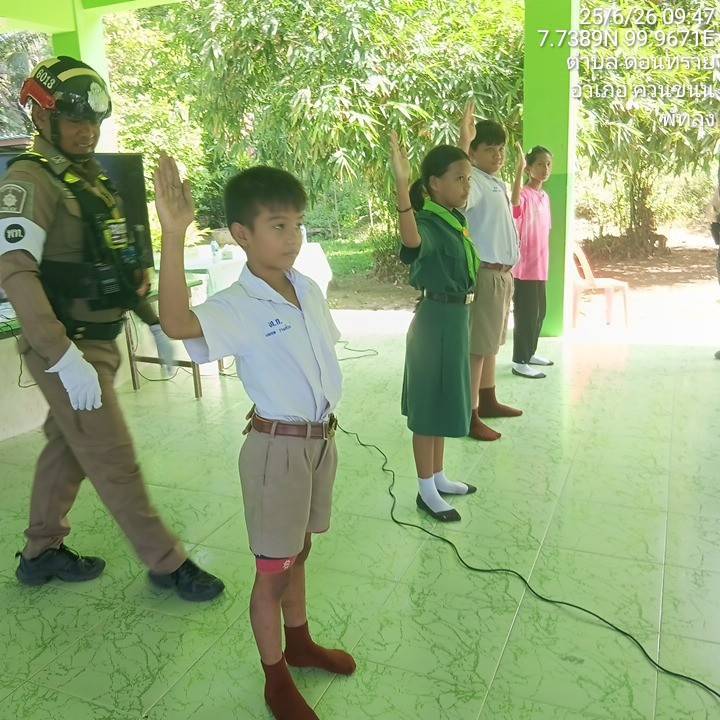 929146.jpg